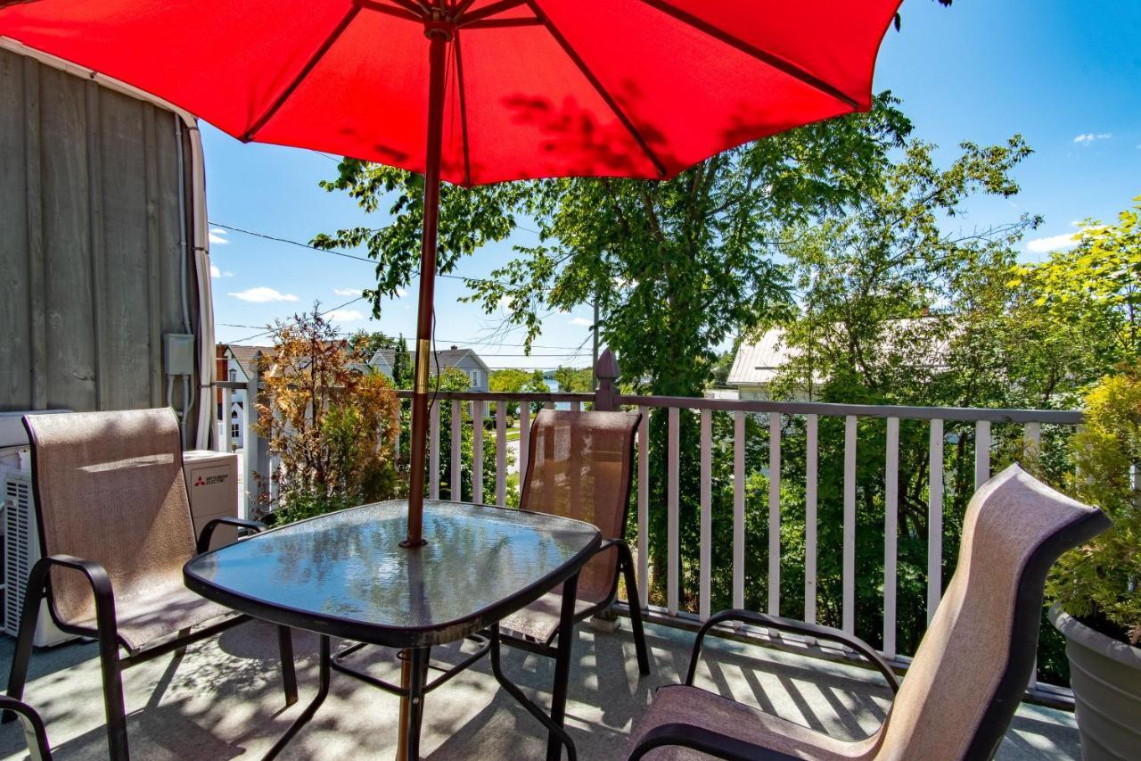Emilyville Inn Campbellford Bagian luar foto
